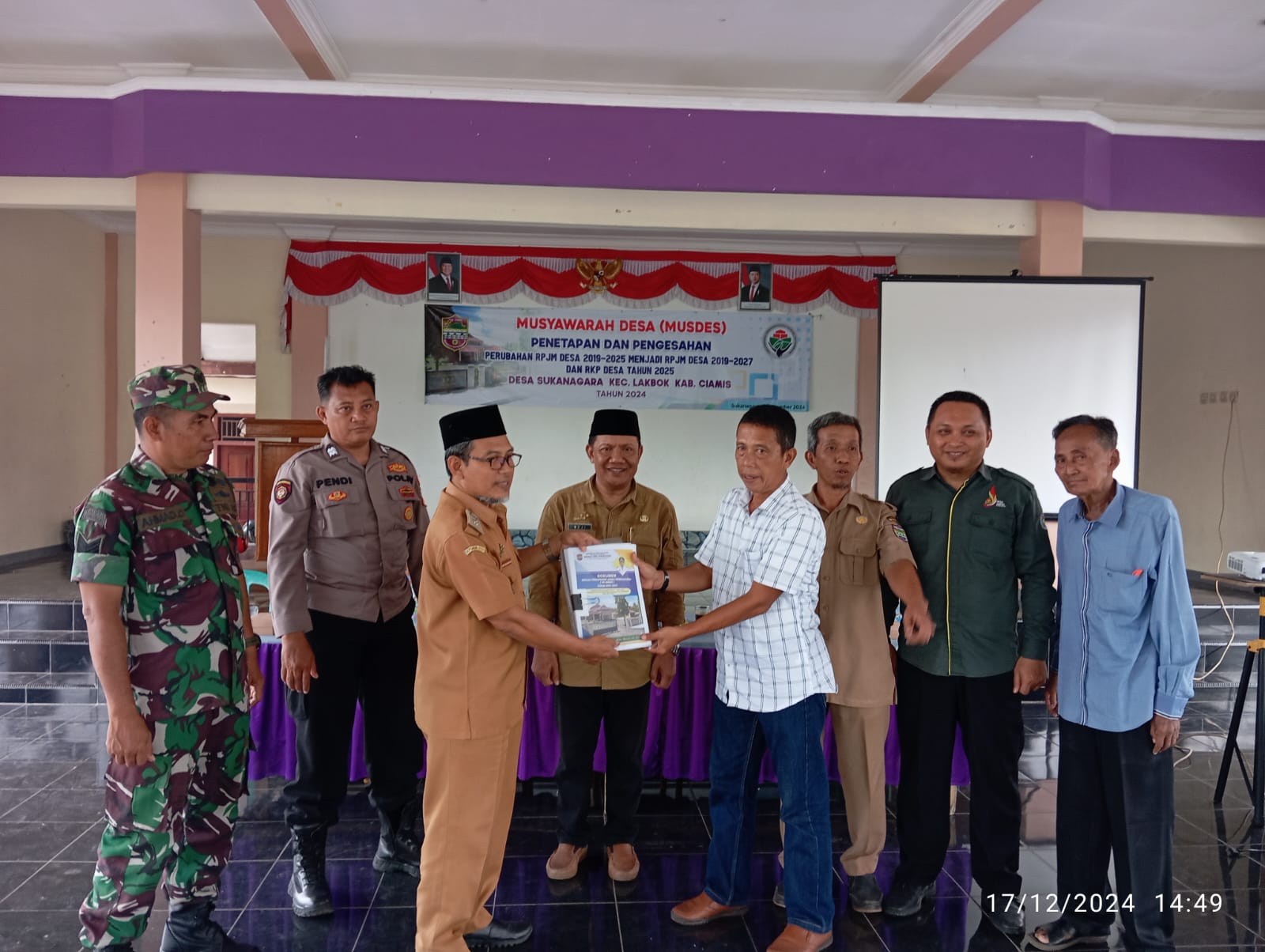 Musdes Penetapan Pengesahan RPJMDes 2019 - 2027 dan RKPDes Tahun 2025 Sebagai Arahan Pembangunan Desa Sukanagara